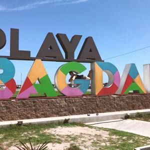 Meet your Posher, Isabel